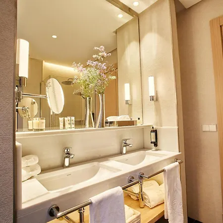 Nexus Santa Maria Luxury Daire Valladolid