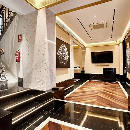Nexus Santa Maria Luxury バリャドリド